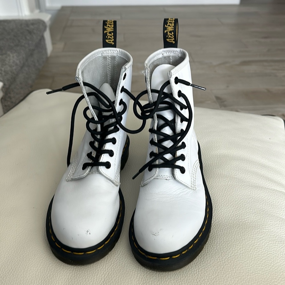 Women’s Doc Martens